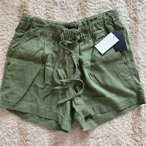 Kut from the Kloth Olive Cargo Shorts